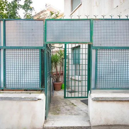 Vercelli Guest House near San Giovanni-3